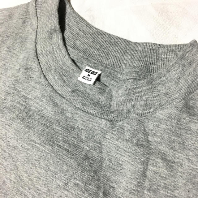 UNIQLO(ユニクロ)のユニクロ ハイネック半袖Tシャツ M グレー レディースのトップス(Tシャツ(半袖/袖なし))の商品写真