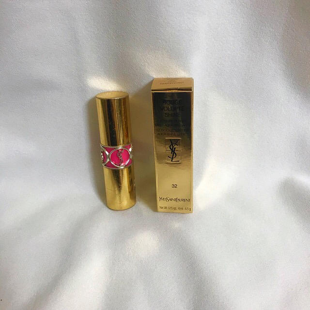 Yves Saint Laurent Beaute(イヴサンローランボーテ)のYSL 口紅 コスメ/美容のベースメイク/化粧品(口紅)の商品写真