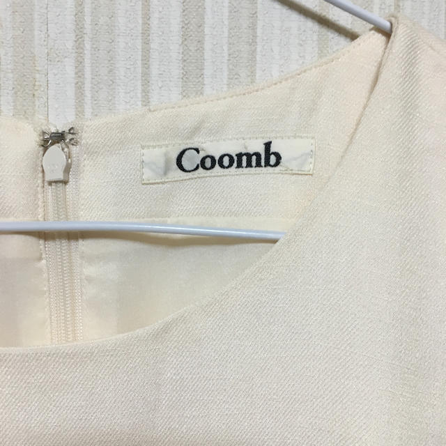 Coomb(クーム)の⭐️最終価格 3/21まで⭐️Coomb ノースリーブワンピ レディースのワンピース(ひざ丈ワンピース)の商品写真
