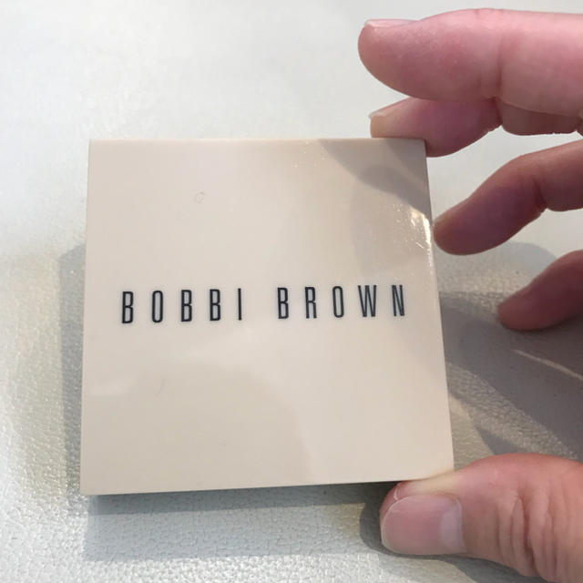 BOBBI BROWN(ボビイブラウン)のボビーブラウン パウダー コスメ/美容のベースメイク/化粧品(フェイスパウダー)の商品写真