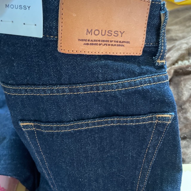 moussy(マウジー)のマウジー ワイドデニム レディースのパンツ(デニム/ジーンズ)の商品写真