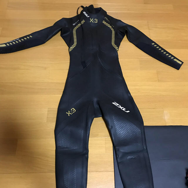 2XU(ツータイムズユー)の2xu  ウエットスーツ スポーツ/アウトドアのスポーツ/アウトドア その他(マリン/スイミング)の商品写真