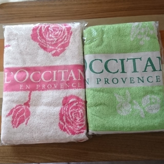 L'OCCITANE(ロクシタン)のロクシタン   バスタオル インテリア/住まい/日用品の日用品/生活雑貨/旅行(タオル/バス用品)の商品写真