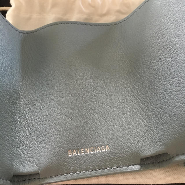 Balenciaga(バレンシアガ)のBALENCIAGAレア!新品ペーパーミニウォレット ミニ財布 ピシーナ レディースのファッション小物(財布)の商品写真