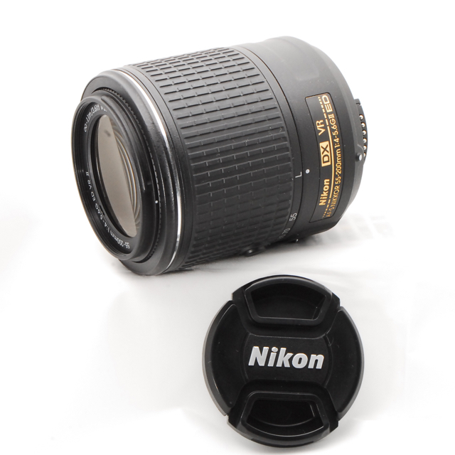 中古美品として出品致しますAF-S DX Nikkor 55-200 f4-5.6 G ED VR ii