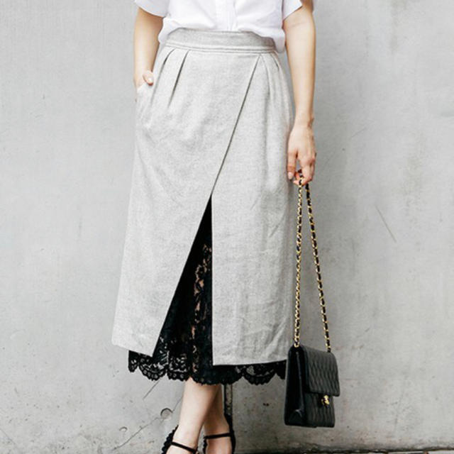 AMERI / CUT LACE SKIRT