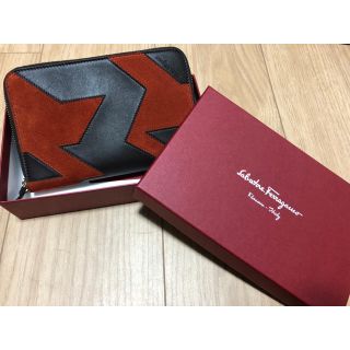 サルヴァトーレフェラガモ(Salvatore Ferragamo)の在庫処分セール フェラガモ  ポーチ(折り財布)