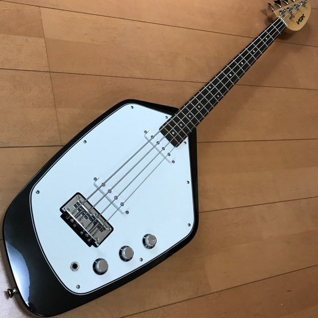 VOX(ヴォックス)のVOX BASS V-MK5-B MARK V 楽器のベース(エレキベース)の商品写真