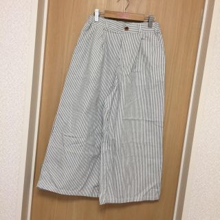 ライトオン(Right-on)の[美品]VALMAN ワイドパンツ 白 ストライプ S しまむら アベイル gu(カジュアルパンツ)