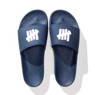 アンディフィーテッド(UNDEFEATED)の定価以下 新品27 UNDEFEATED 5-STRIKE SLIDE(サンダル)