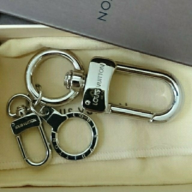新品/取寄品 ルイヴィトン アノクレ・ムスクトンXL キーホルダー