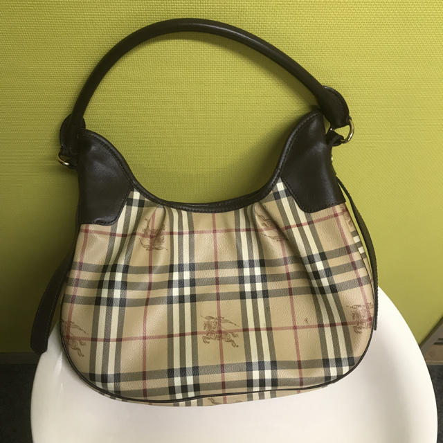 ポケット BURBERRY バーバリーショルダーバックの通販 by leo&pooshop