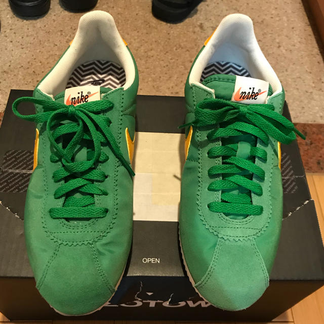 NIKE(ナイキ)のNIKE CORTEZ II 97年製ナイキ ナイロンコルテッツ 緑×黄 メンズの靴/シューズ(スニーカー)の商品写真