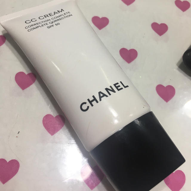 CHANEL(シャネル)のCHANE CCクリーム コスメ/美容のベースメイク/化粧品(化粧下地)の商品写真