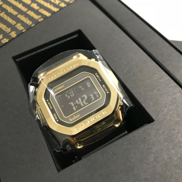 G-SHOCK(ジーショック)の即発送 700本 Kolor G-SHOCK 35th GMW-B5000KL メンズの時計(腕時計(デジタル))の商品写真