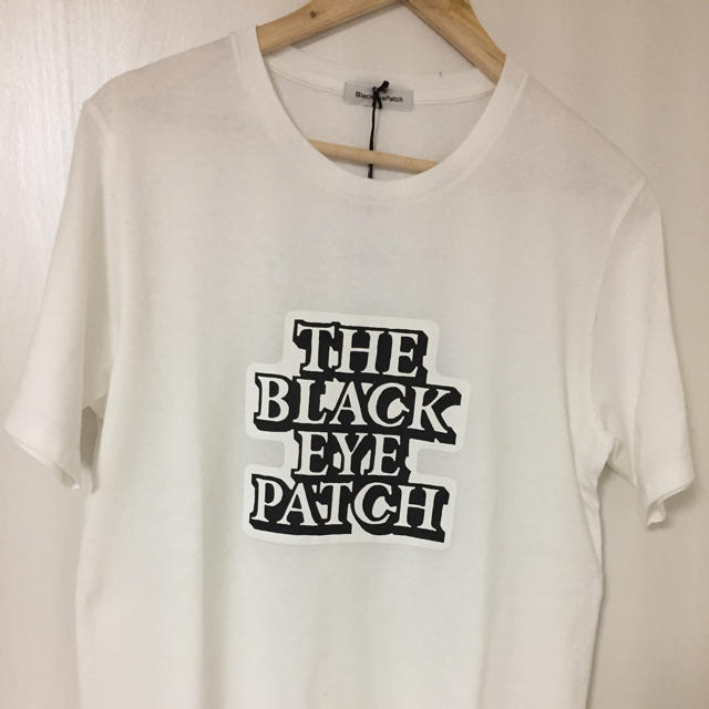 Supreme(シュプリーム)のBlack Eye Patch ロゴT 完売Mサイズ 値段交渉可 メンズのトップス(Tシャツ/カットソー(半袖/袖なし))の商品写真