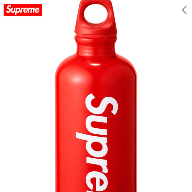 Supreme(シュプリーム)の完売‼️ Supreme×SIGG ウォーター ボトル 新品/未使用 送料込み インテリア/住まい/日用品のキッチン/食器(タンブラー)の商品写真