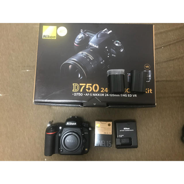 D750 ボディー&おまけ付き