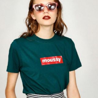 マウジー(moussy)のmoussy Tシャツ(Tシャツ(半袖/袖なし))