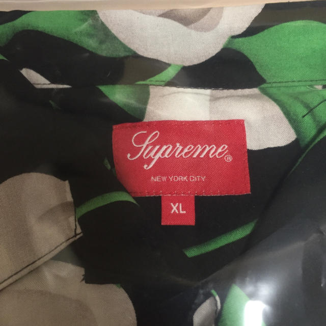 送料込 XL Supreme Lily Rayon Shirt ブラック | hartwellspremium.com