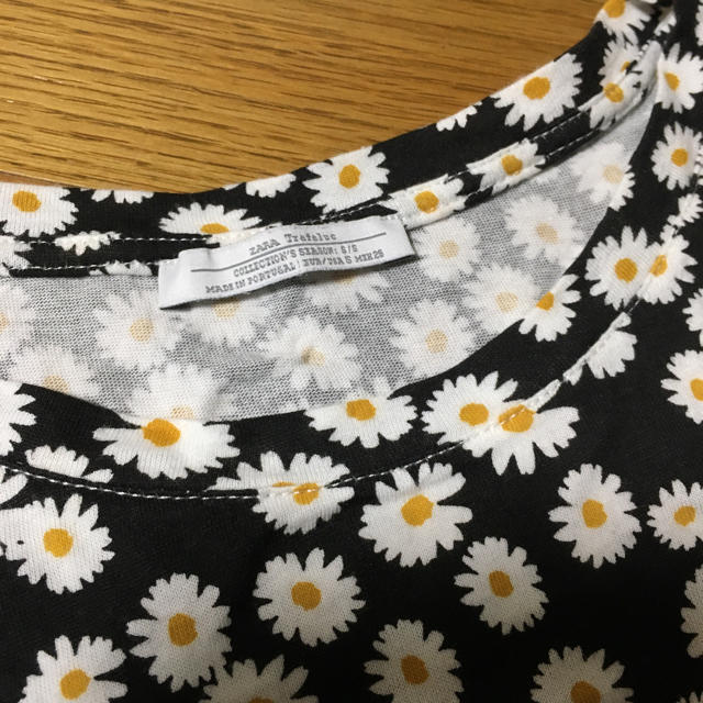 ZARA(ザラ)のZARA☆花柄Tシャツ レディースのトップス(Tシャツ(半袖/袖なし))の商品写真