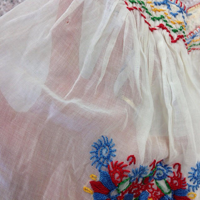 専用ページ ハンガリー刺繍ブラウスチュニック民族衣裳エンブロイダリー レディースのトップス(シャツ/ブラウス(半袖/袖なし))の商品写真