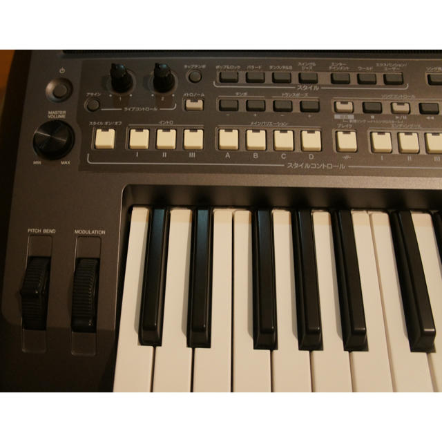 ヤマハ(ヤマハ)のデジタルキーボード YAMAHA PSR-S670 美品 楽器の鍵盤楽器(キーボード/シンセサイザー)の商品写真