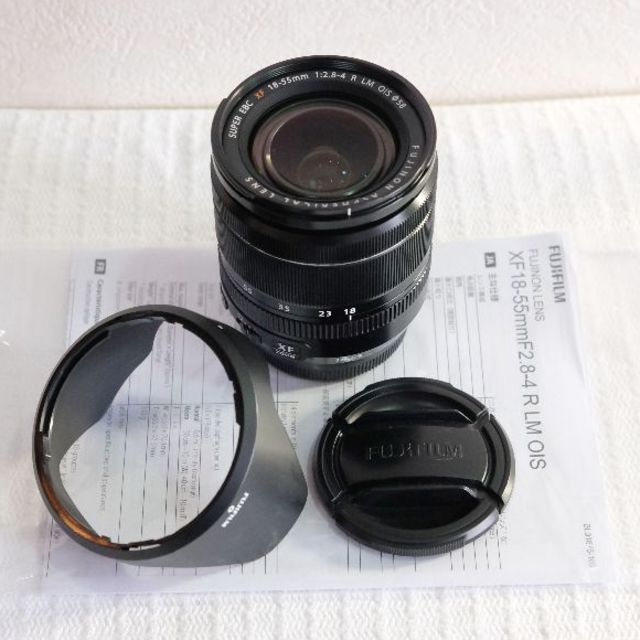 富士フイルム(フジフイルム)のFUJIFILM XF18-55mmF2.8-4 R LM OIS 美品 スマホ/家電/カメラのカメラ(レンズ(ズーム))の商品写真