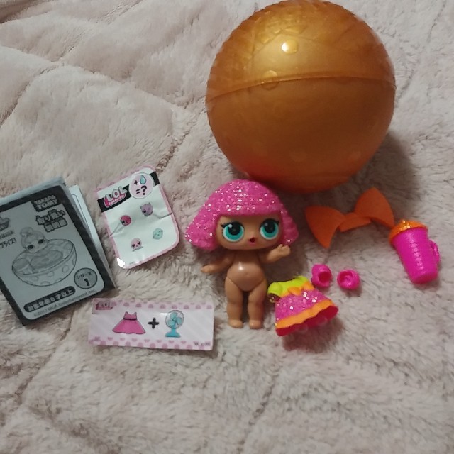 Takara Tomy(タカラトミー)のアメリカで大流行！　LOLサプライズ　レア　グリッタークイーン キッズ/ベビー/マタニティのおもちゃ(ぬいぐるみ/人形)の商品写真