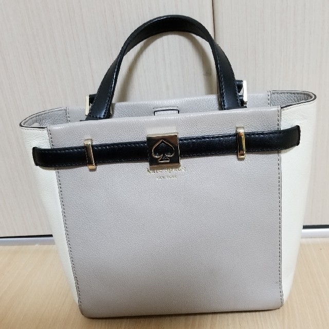 kate spade new york(ケイトスペードニューヨーク)のあろま様　専用 レディースのバッグ(ハンドバッグ)の商品写真