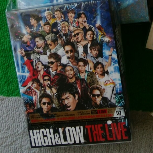 EXILE TRIBE(エグザイル トライブ)のHIGH ＆ LOW THE LIVE  新品同様 エンタメ/ホビーのDVD/ブルーレイ(ミュージック)の商品写真