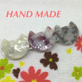 大理石柄 ネコ バレッタ☆髪留め☆ハンドメイド☆新品(ヘアアクセサリー)