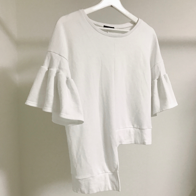 OSMOSIS(オズモーシス)のアシンメトリー裏毛プルオーバー レディースのトップス(Tシャツ(長袖/七分))の商品写真