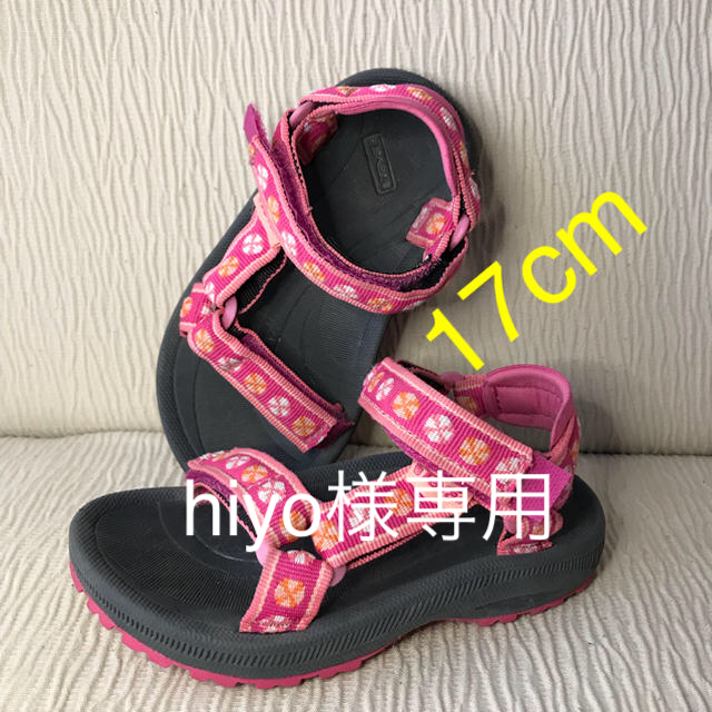 Teva(テバ)のteva(テバ) キッズ スポーツサンダル 17cm キッズ/ベビー/マタニティのキッズ靴/シューズ(15cm~)(サンダル)の商品写真