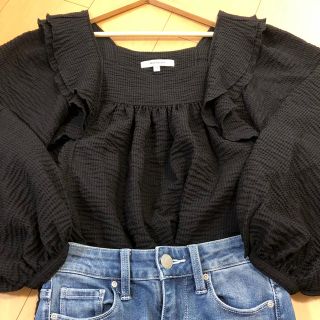 マウジー(moussy)のMOUSSY ラッフル ブラウス(シャツ/ブラウス(長袖/七分))