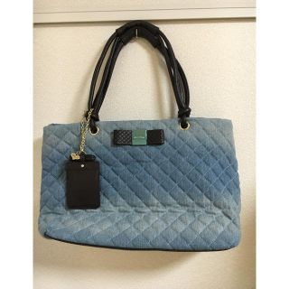 ダズリン(dazzlin)のdazzlin デニムキルティングバック 新品(トートバッグ)