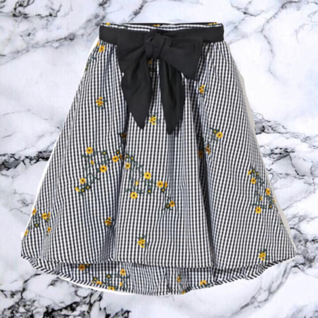 GRL - ❤︎GRL ウエストリボン ギンガムチェック花柄刺繍スカートの