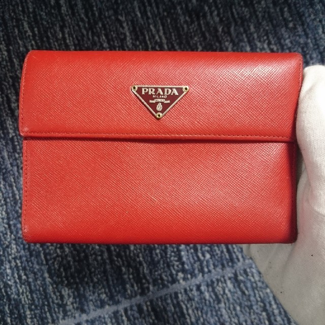 PRADA(プラダ)のプラダ 折り財布 財布 正規品! レディースのファッション小物(財布)の商品写真