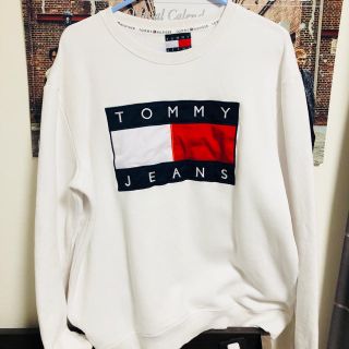 トミーヒルフィガー(TOMMY HILFIGER)の即購入可能 TOMMY トレーナー(トレーナー/スウェット)