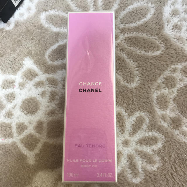 CHANEL(シャネル)のCHANEL チャンス オー タンドゥル ボディオイル コスメ/美容のボディケア(ボディオイル)の商品写真