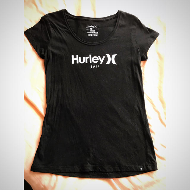 Hurley(ハーレー)のハーレー   レディース  Ｓサイズ レディースのトップス(Tシャツ(半袖/袖なし))の商品写真