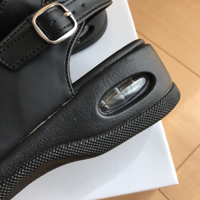 Nuovo(ヌォーボ)のナースシューズ(黒) レディースの靴/シューズ(サンダル)の商品写真