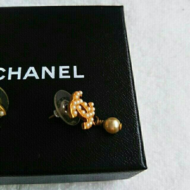 値下げ！CHANELシャネルパール付きピアス