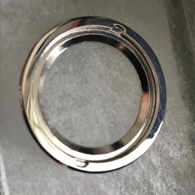 CHANEL j12 33mm ベゼルダイヤ