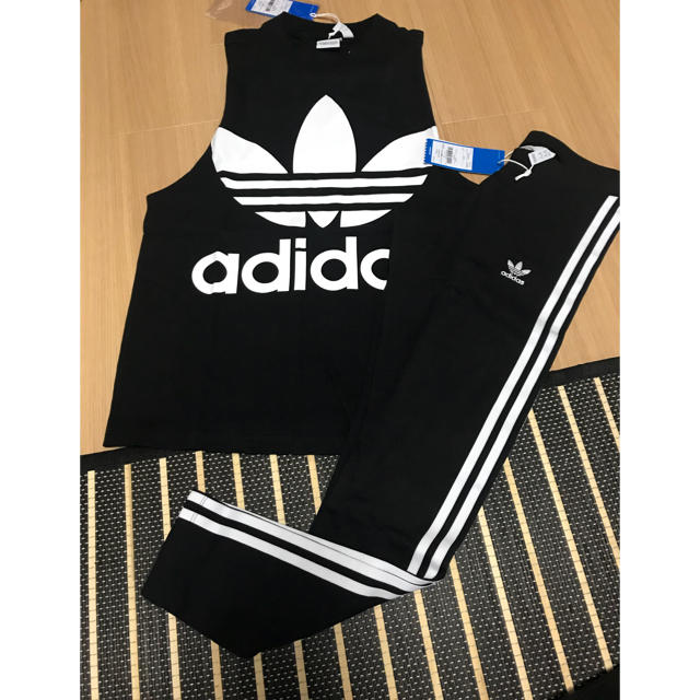 adidas(アディダス)の★新品★アディダス★ノースリーブ★レギンス★セット★L レディースのトップス(Tシャツ(半袖/袖なし))の商品写真