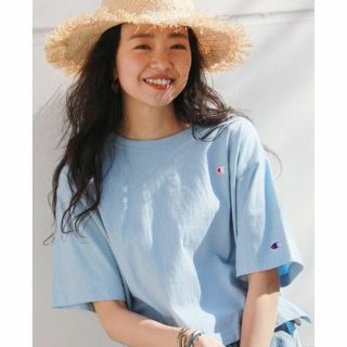 アングリッド(Ungrid)のチャンピオンショートルーズtee アングリッド(Tシャツ(半袖/袖なし))