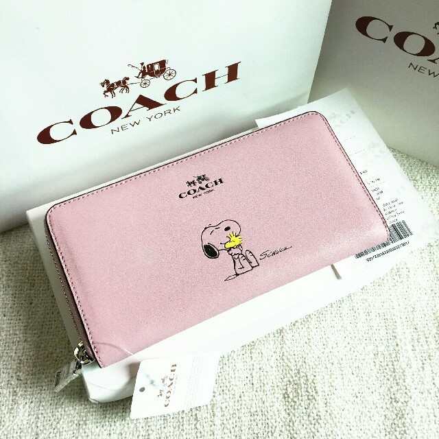 COACH スヌーピー 長財布 ピンク