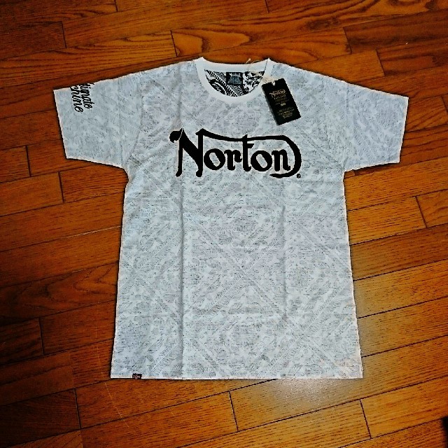 Norton(ノートン)のNorton バンダナ柄裏プリントtee Lsize メンズのトップス(Tシャツ/カットソー(半袖/袖なし))の商品写真