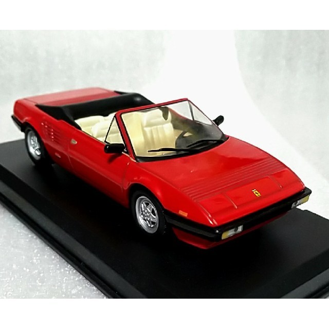 Ferrari(フェラーリ)のムギチャ様専用ページ イクソ フェラーリ MONDIAL CABRIO エンタメ/ホビーのおもちゃ/ぬいぐるみ(ミニカー)の商品写真