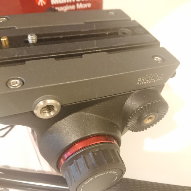 Manfrotto(マンフロット)のManfrotto MVH502AH　マンフロットビデオ雲台 スマホ/家電/カメラのカメラ(その他)の商品写真